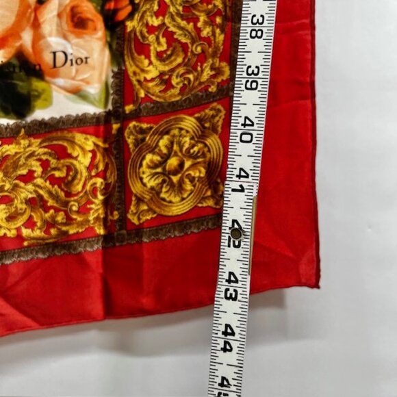 Over size Christian Dior 100% silk scarf or wrap full body, 43" x 43" size(23) - Picture 8 of 14